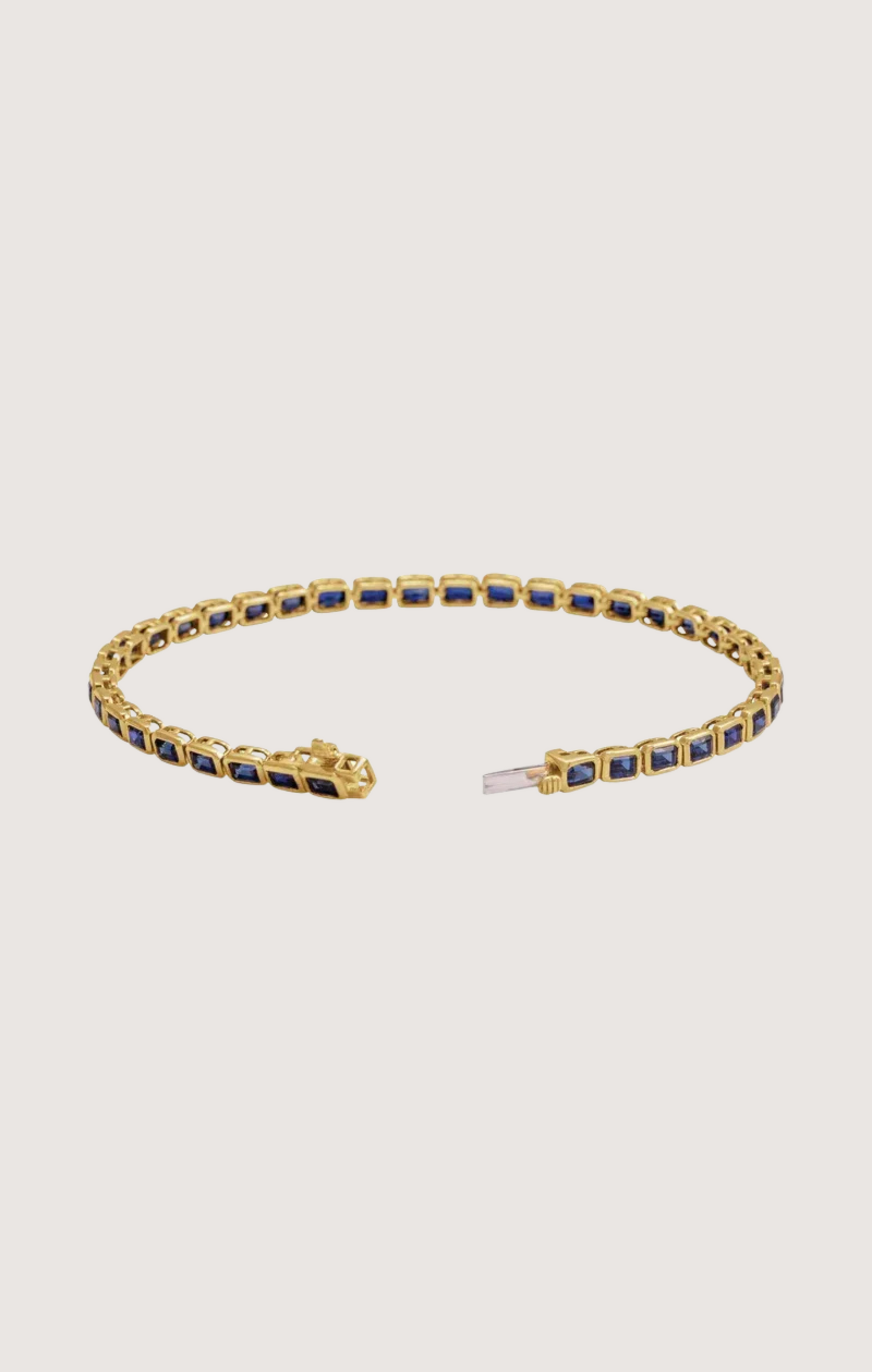 THE ETERNAL SAPPHIRE TENNIS BRACELET