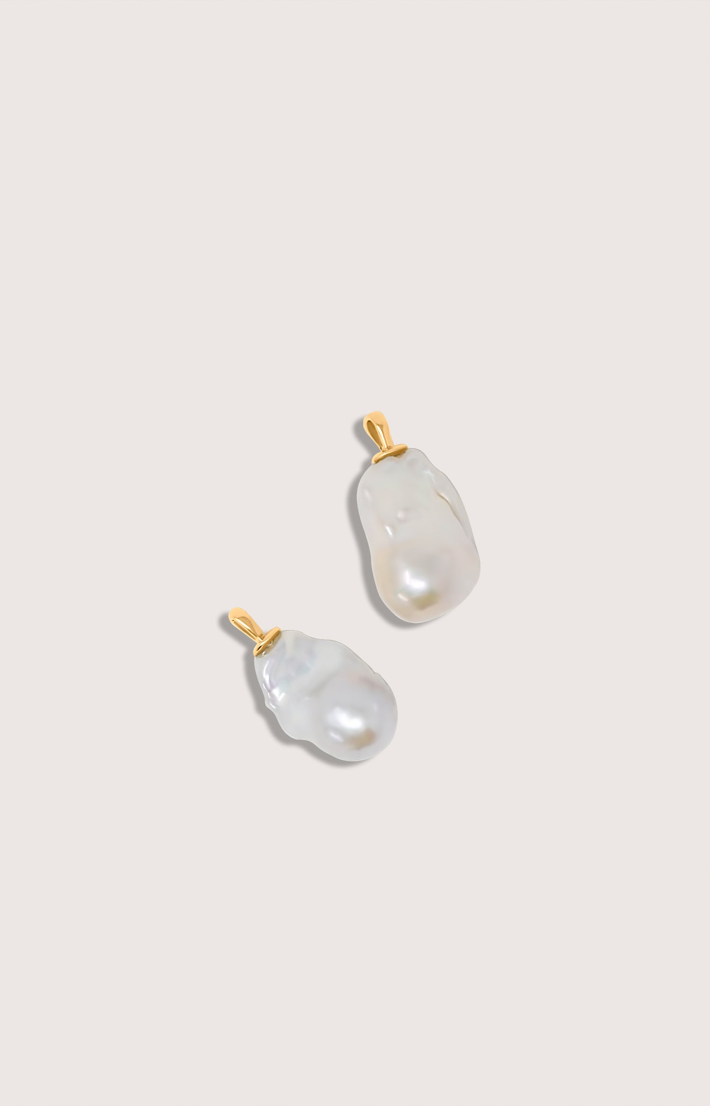 JUMBO FRESHWATER BAROQUE PEARL CHARM