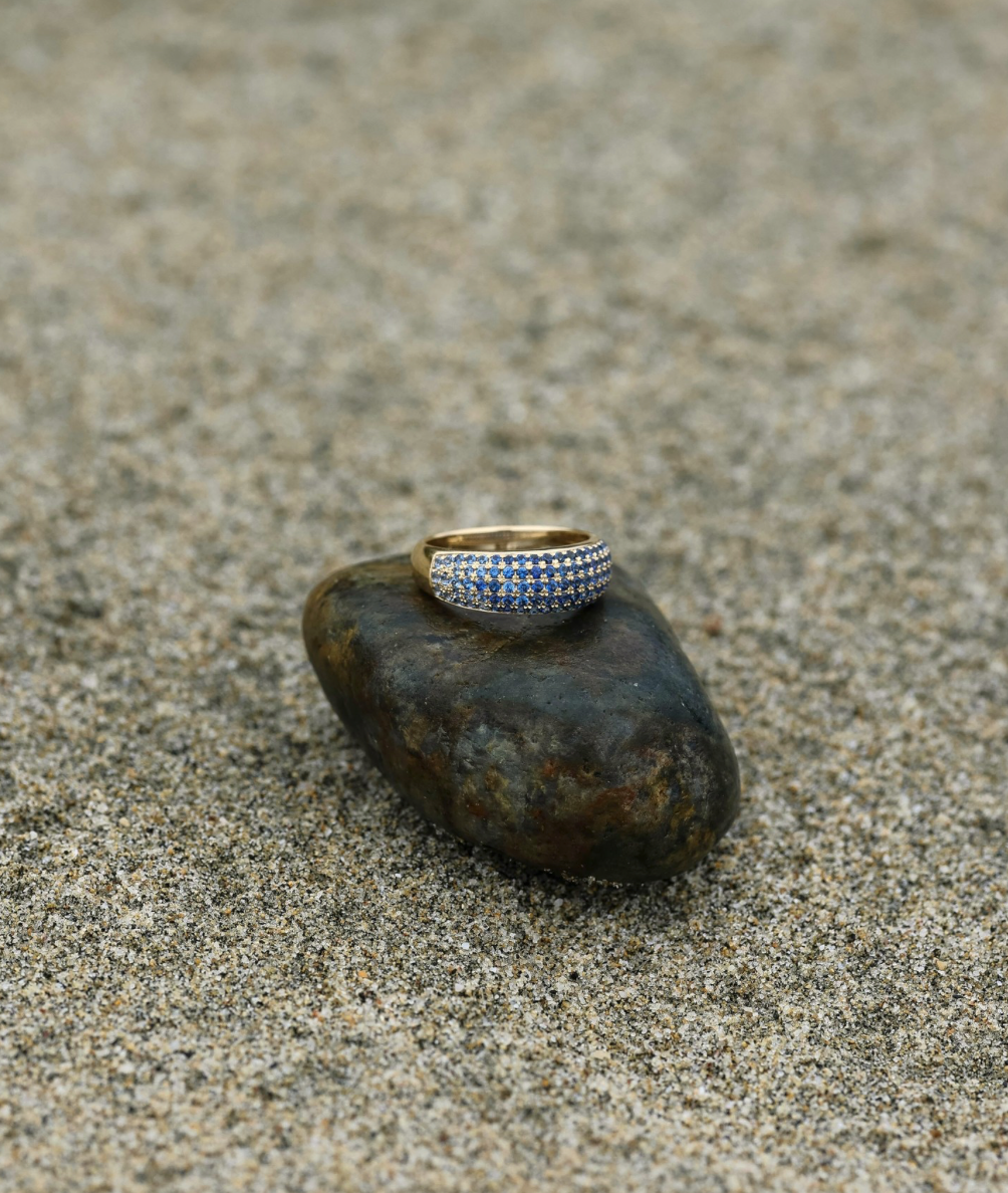 CLUSTER DIAMOND DOME RING