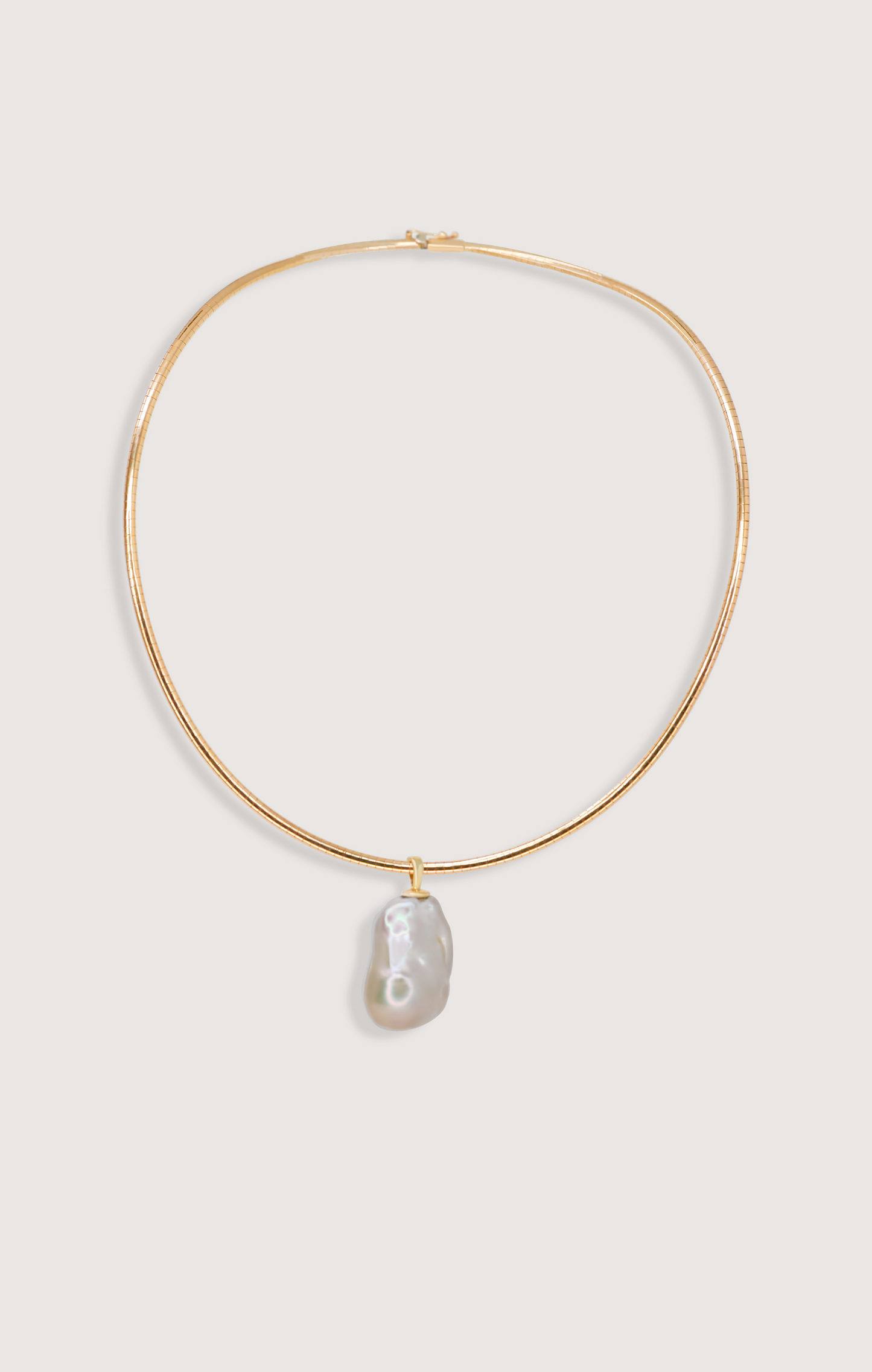 FULL MOON PEARL NECKLACE