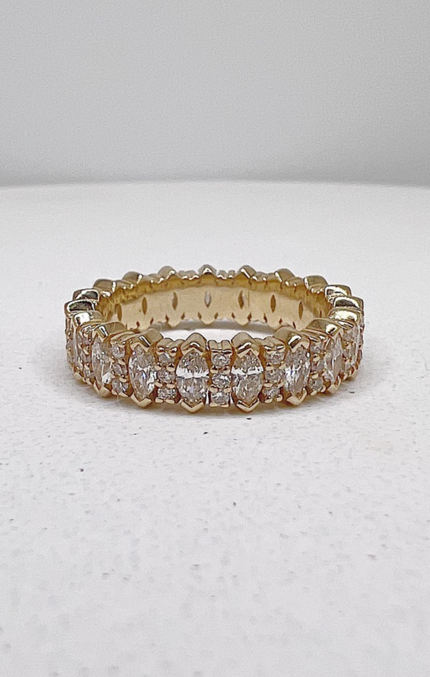 MINI PHOENIX - MARQUISE & ROUND ETERNITY RING IN 14k GOLD