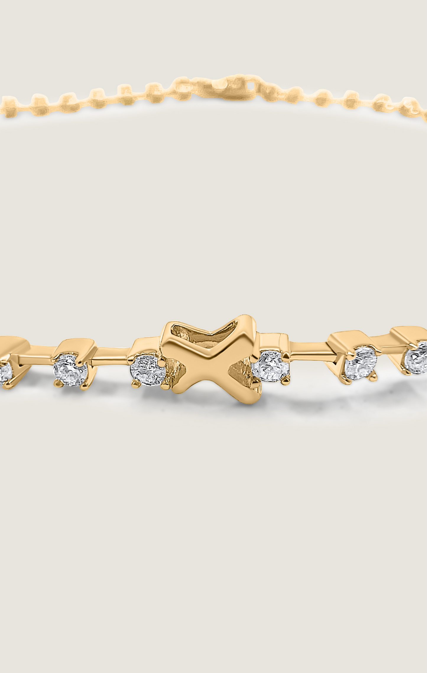COSMOS FOUR-PRONG DIAMOND TENNIS BRACELET