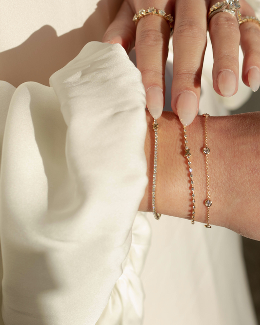 COSMOS FOUR-PRONG DIAMOND TENNIS BRACELET
