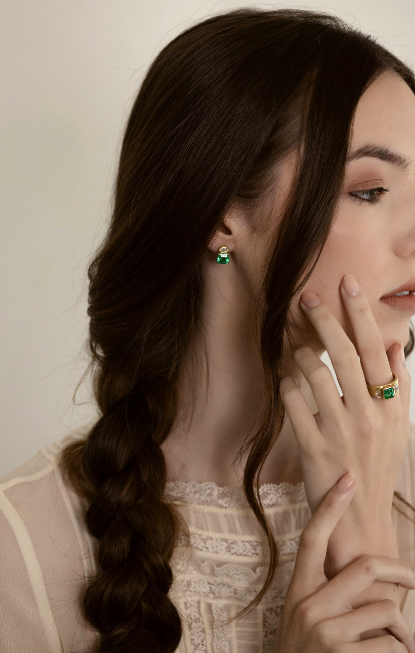 THE GAIA EMERALD EARRINGS