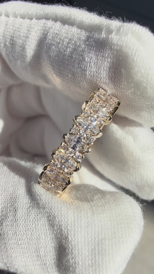 MINI PHOENIX - MARQUISE & ROUND ETERNITY RING IN 14k GOLD